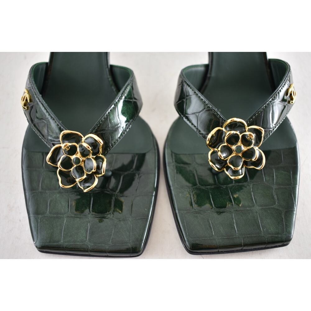 Chanel 26A Green Crocodile Croc CC Flower Backless Mule Heel Thong Sandal 39 - Picture 14 of 16